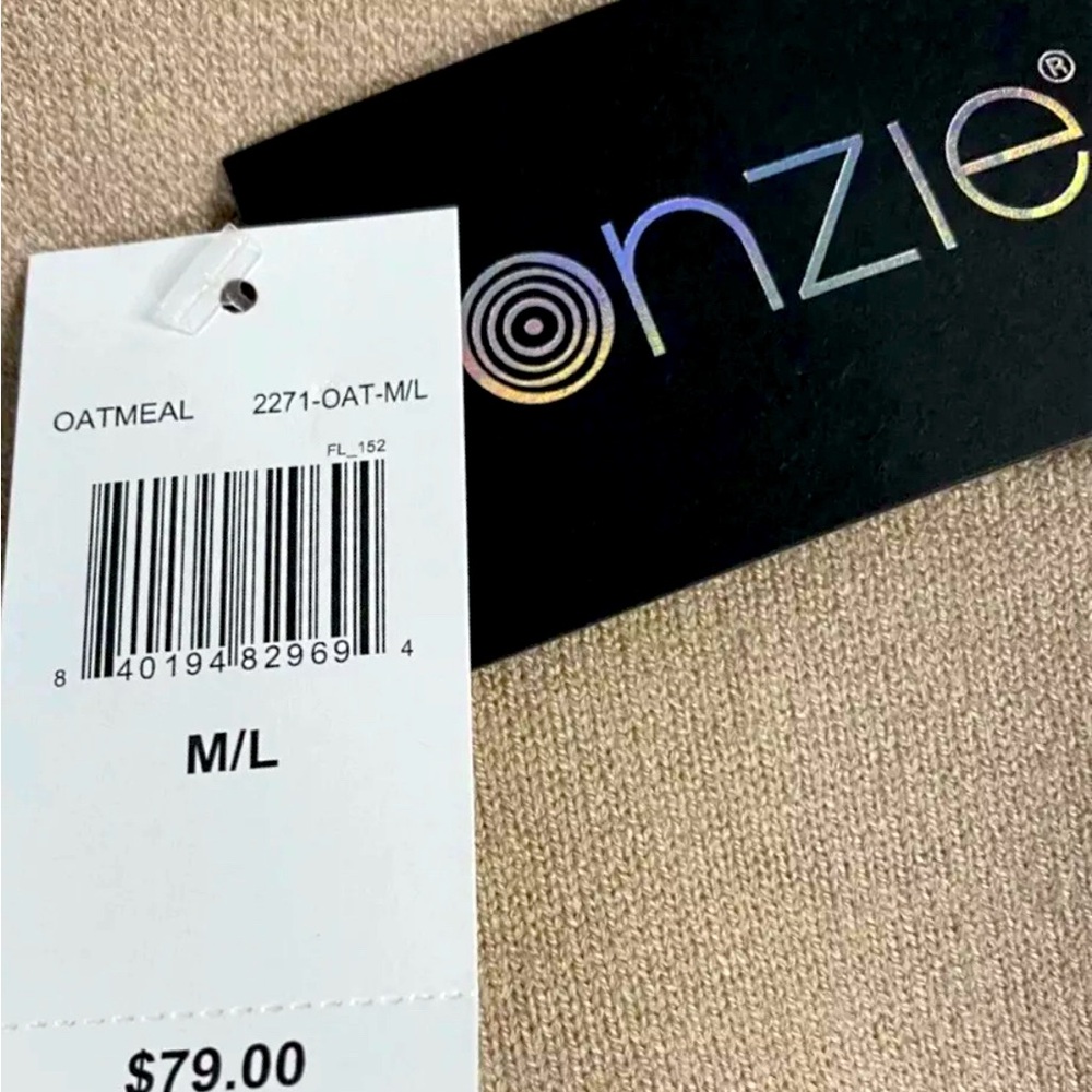 𝗦𝗢𝗟𝗗 ONZIE Lounge Pant. High Waist Wide Leg. Retail $79. - Picture 5 of 9